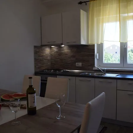 Apartman San 1 Appartement Ližnjan